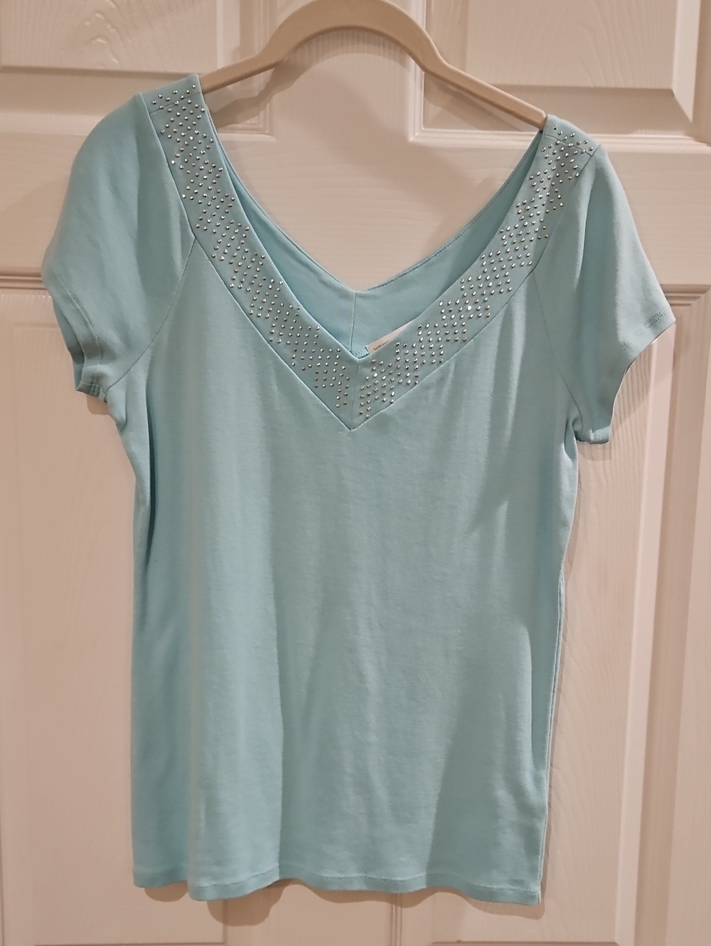 Light Blue V-Neck Short Sleeve Tee with Stud Accents